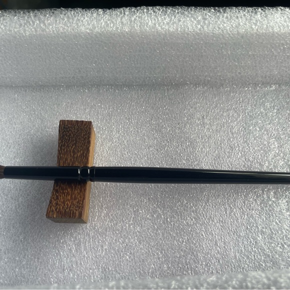 Wayne Goss 2013 05 Blending brush - Picture 2 of 6